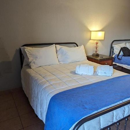 Ingles Motel Henderson Extérieur photo