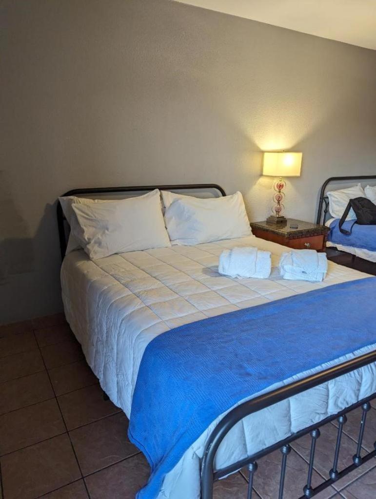 Ingles Motel Henderson Extérieur photo